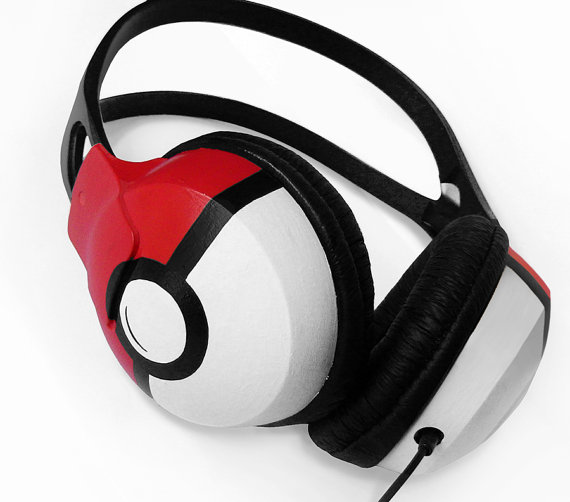 10 Must Have Accessories for Pokemon Go Fans