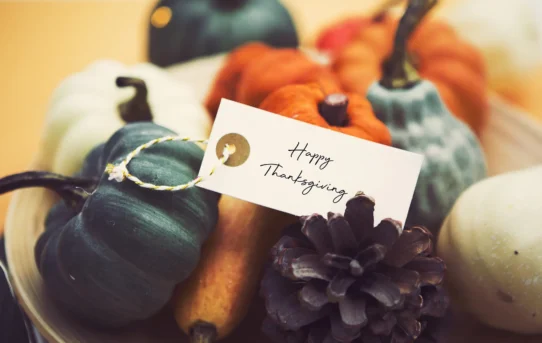 5 Thoughtful Thanksgiving gifts